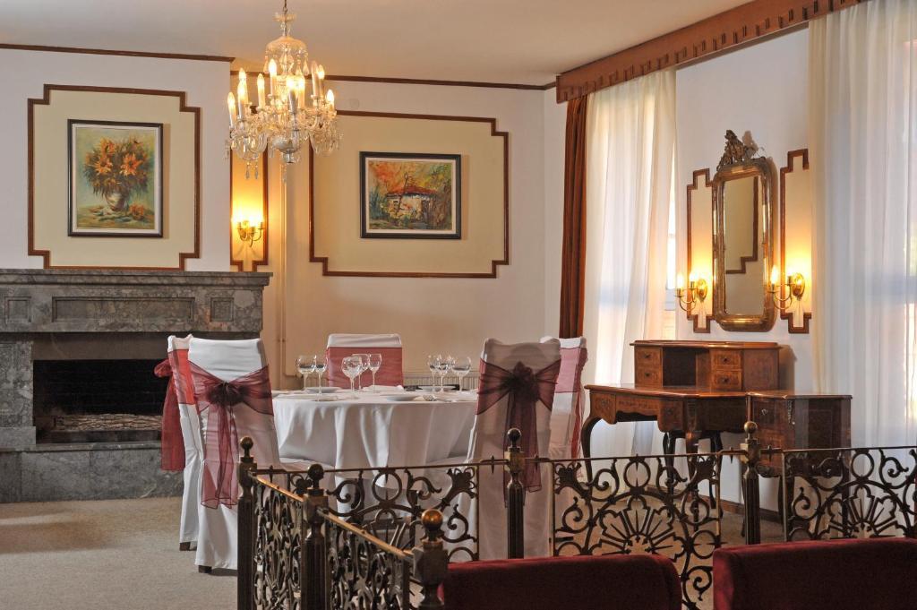 Sumarice Hotel Kragujevac Buitenkant foto